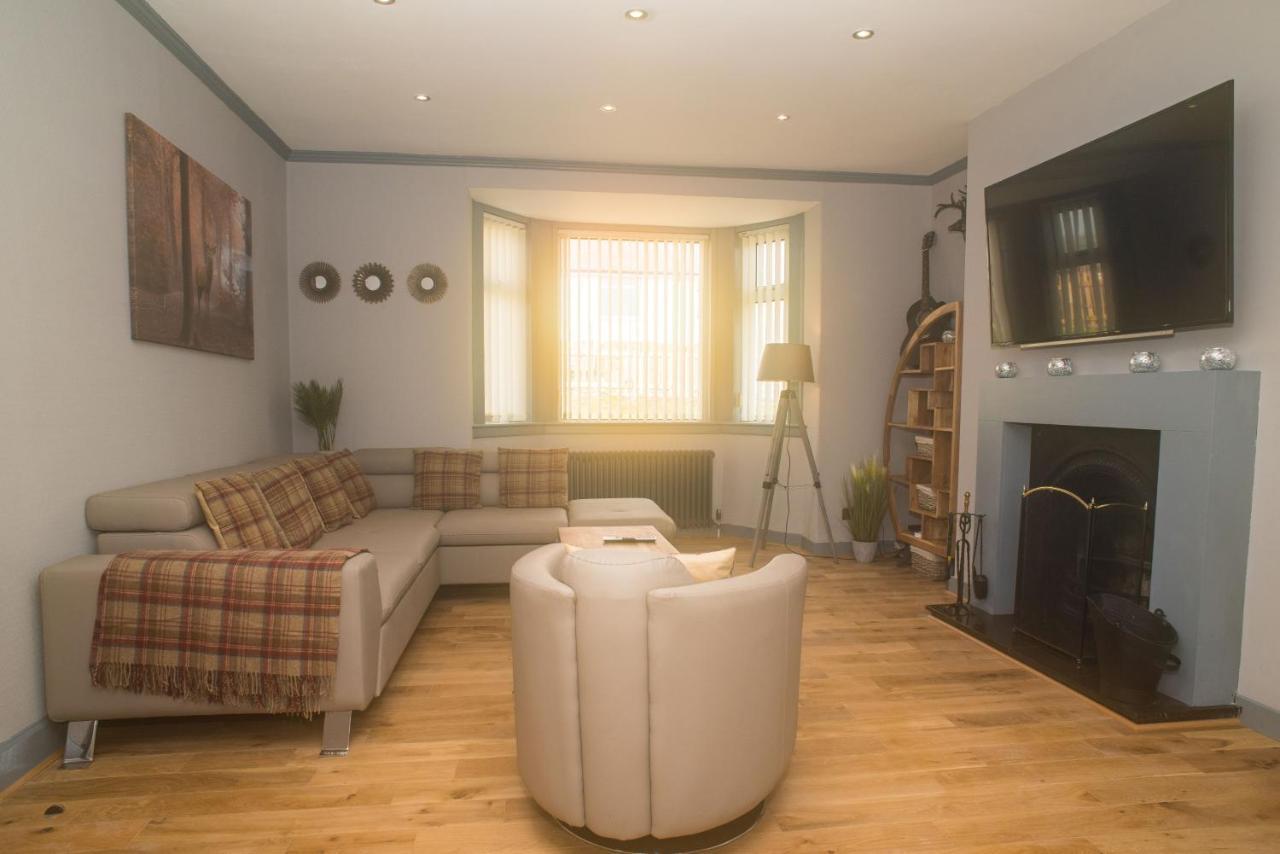 פורטרי Luxury Super Central Cottage With A Hot Tub/ Gym מראה חיצוני תמונה